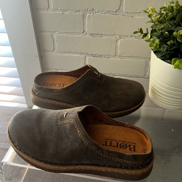 Born suede leather Brown Slip-On Shoes size 7.5 - Picture 4 of 8